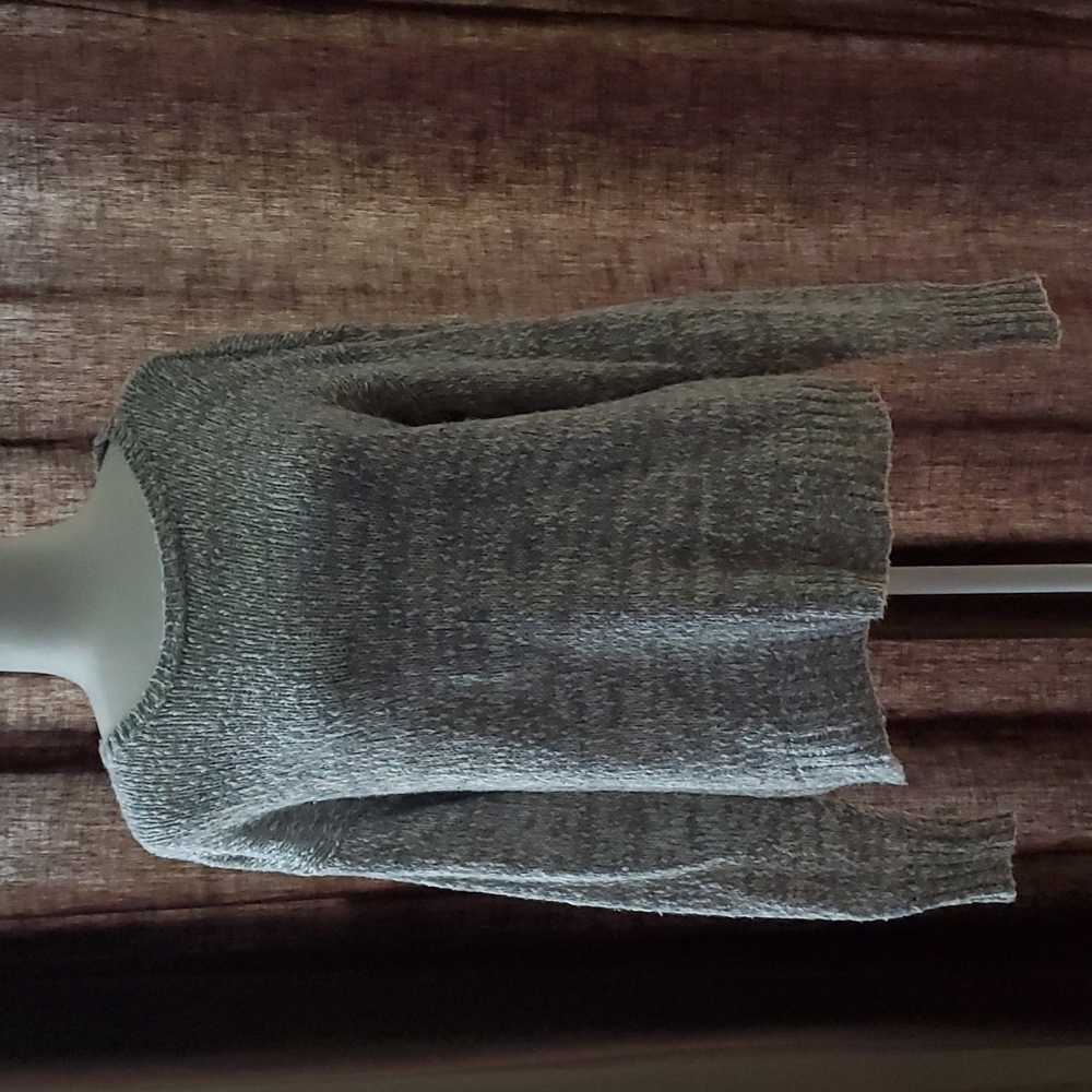 TALULA WOMEN'S SWEATER SIZE M